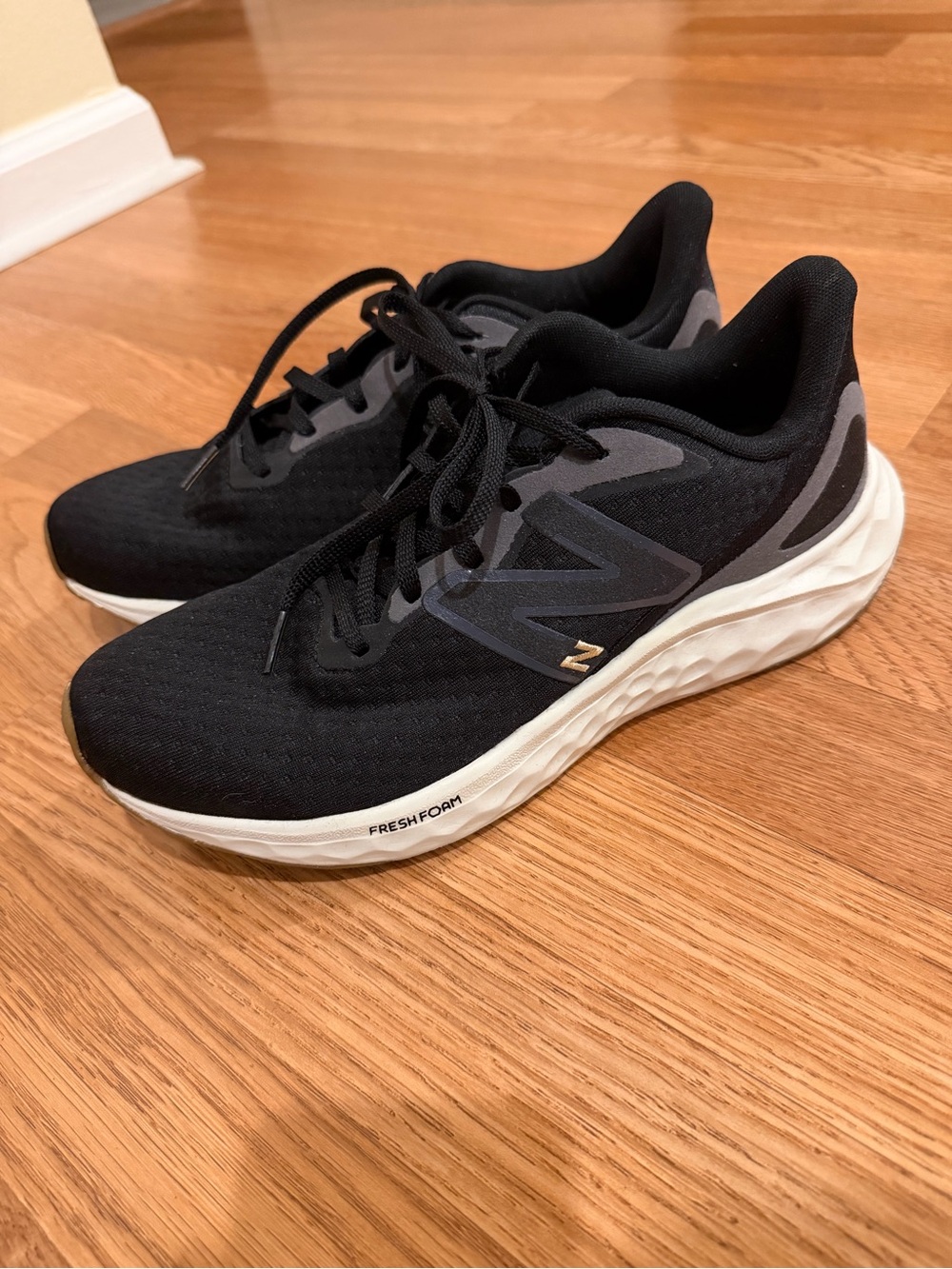 New Balance Women’s Black and White Fresh Foam Running Shoes
